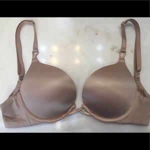 Victoria’s Secret Bombshell Plunge Plus-2 Cups 32A